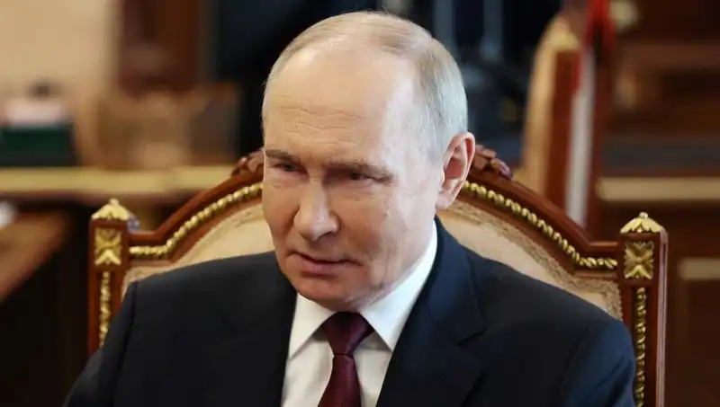 Putin, İran ile Stratejik Ortaklık Anlaşmasını Onayladı: Gelecek İçin Ne Anlama Geliyor?