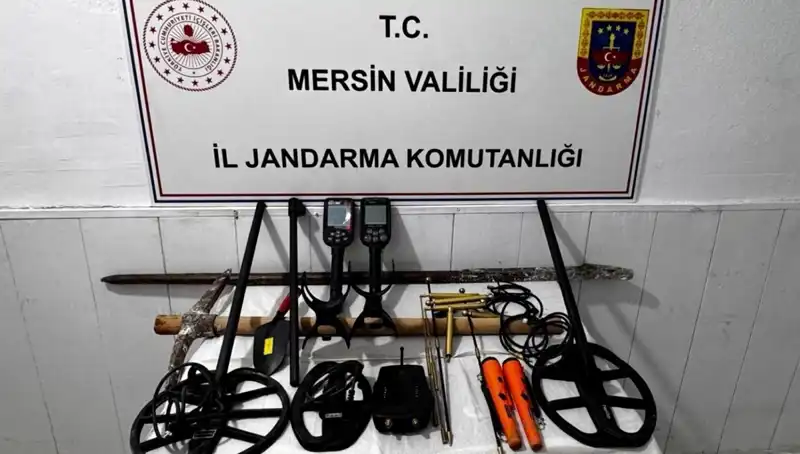 Kaçak Kazı Yaparken Yakalanan 10 Kişi Gözaltına Alındı