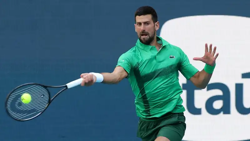 Novak Djokovic Teniste Rekorlar Zincirini Kırmaya Devam Ediyor!