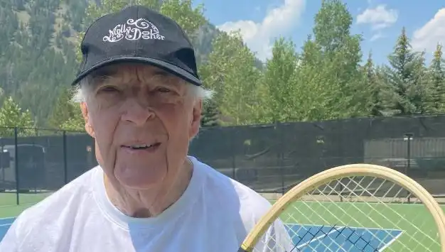 Tennis efsanesi Fred Stolle, 86 yaşında hayatını kaybetti