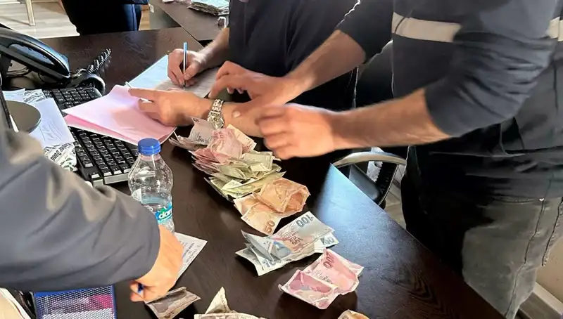 Antalya’da Şok Dilenci Operasyonu: 19 Bin Lira Ele Geçirildi!
