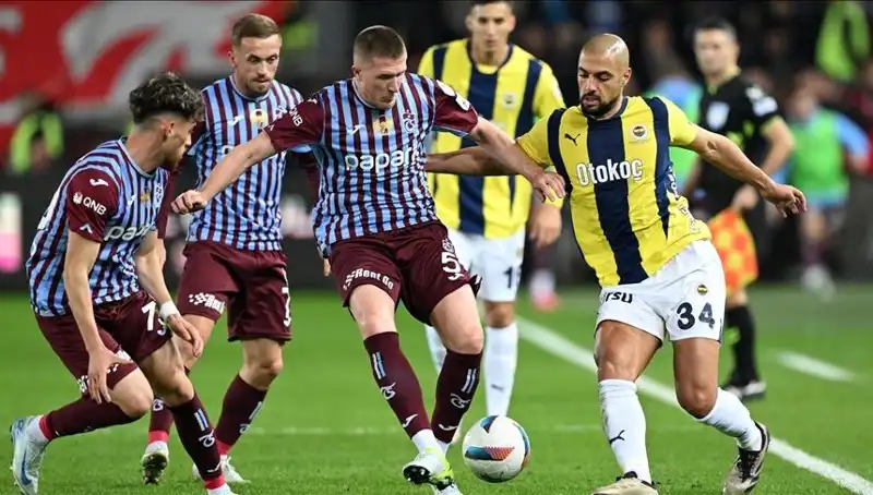 Süper Lig'de Heyecan Dolu Derbi: Fenerbahçe ve Trabzonspor Kadıköy'de Karşılaşacak!