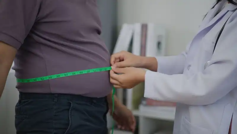24 Yaşındaki Genç, İki Besini Bırakarak 47 Kilo Verdi
