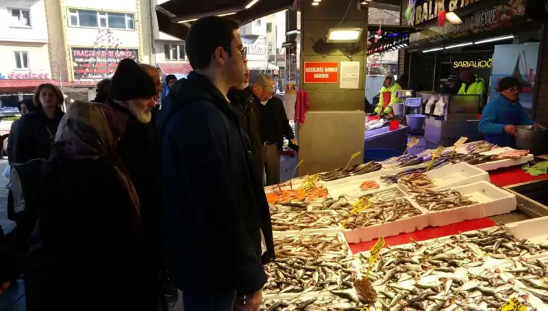 Hamsi Piyasasında Karaborsa Krizi: Tezgahlarda Çeşitlilik Arttı
