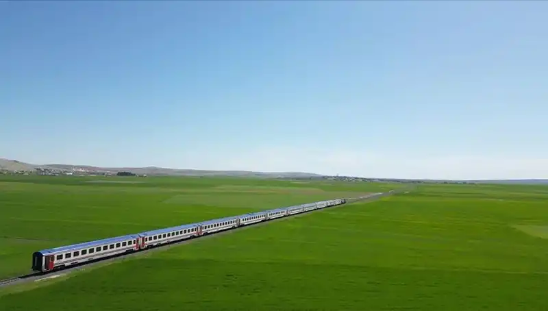 Diyarbakır Ekspresi: Malatya'daki İlk Durağı ile Seferlere Başladı