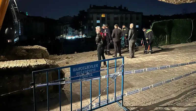 İstanbul'da İnşaat Çalışmasında Yaşanan Yol Çökmesi: Olayın Ayrıntıları ve Sonrası