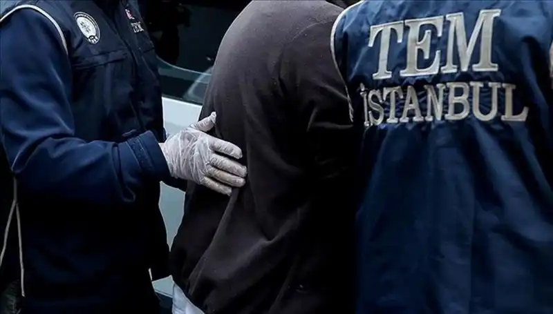 İstanbul'da DHKP-C Operasyonu: 35 Kişi Gözaltında, Eski Başkan Şükrü Genç de Operasyonda