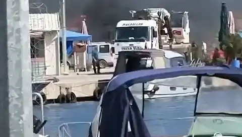 Tuzla Balıkçı Barınağında Şok Eden Lastik Yangını: İlk Belirlemeler Açıklandı